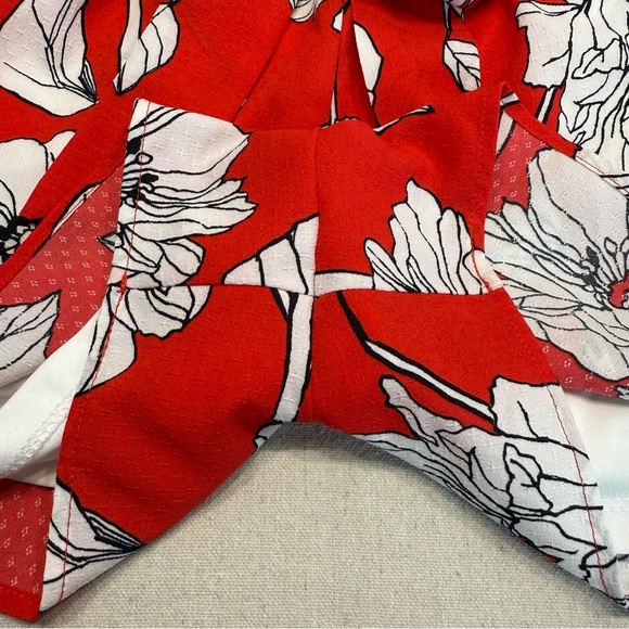 Copper Key Red & White Floral Romper - Size XS - Picture 16 of 16